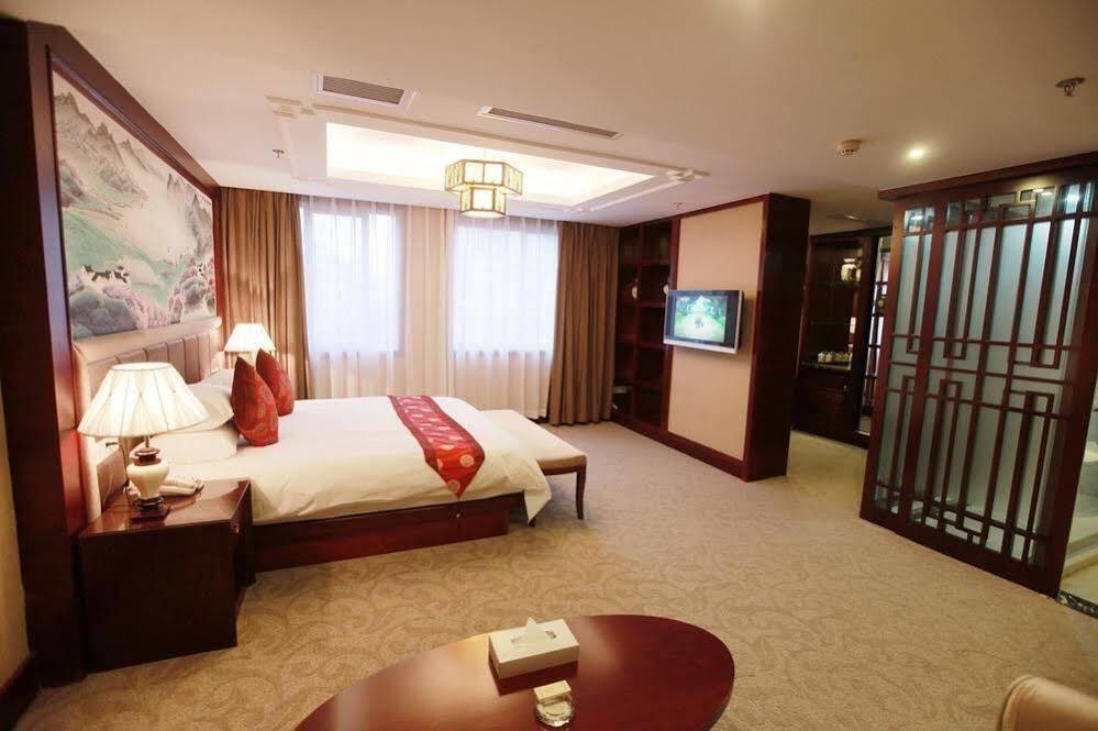 Omeiga Legend Hotel Yiwu  Exterior foto